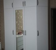 Шкаф в спальной